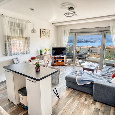 Apartment With A View Будва Екстериор снимка